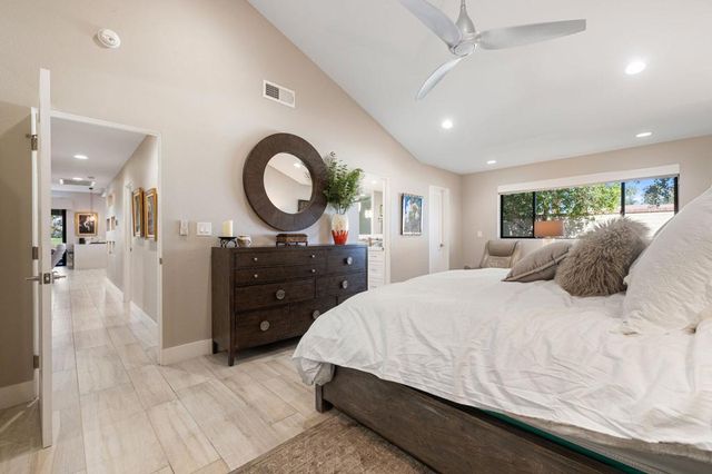 338 Paseo Primavera, Palm Desert, CA 92260