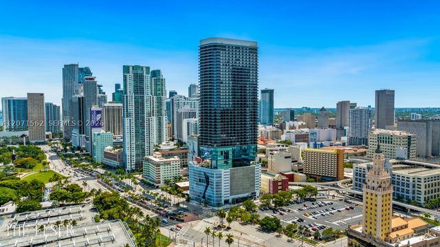 398 NE 5th St 1911, Miami, FL 33132