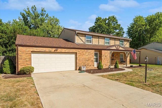 912 Reiss Road, O'fallon, IL 62269