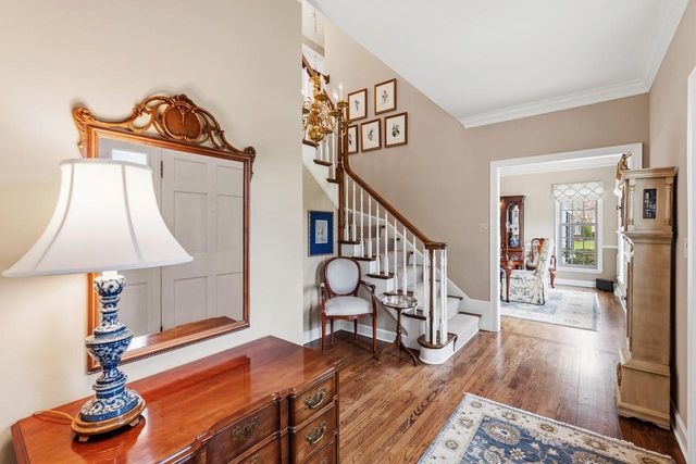 10539 Haddonstone PLACE, Mequon, WI 53092