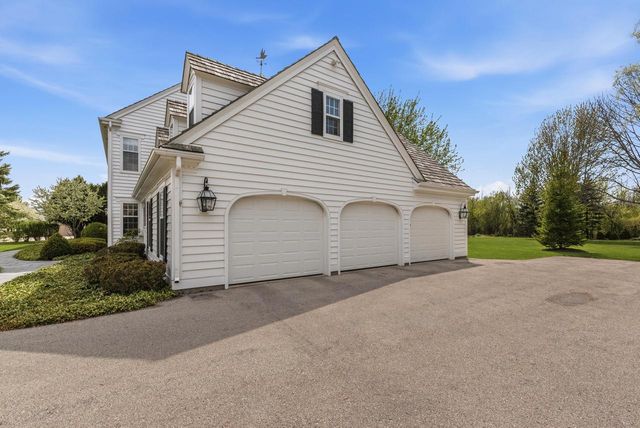 10539 Haddonstone PLACE, Mequon, WI 53092