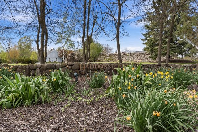 10539 Haddonstone PLACE, Mequon, WI 53092