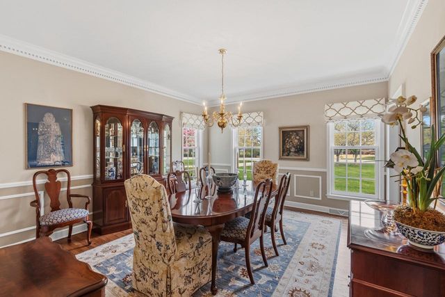 10539 Haddonstone PLACE, Mequon, WI 53092