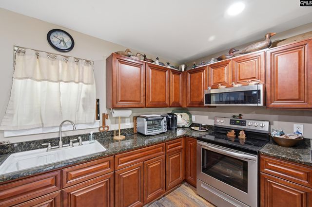 1579 Rockton Thruway Road, Winnsboro, SC 29180