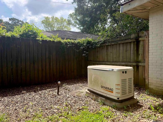 7345 Government St, Baton Rouge, LA 70806