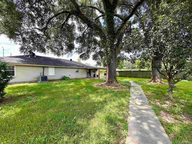7345 Government St, Baton Rouge, LA 70806
