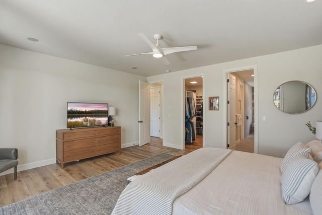 61807 Fall Creek Loop, Bend, OR 97702