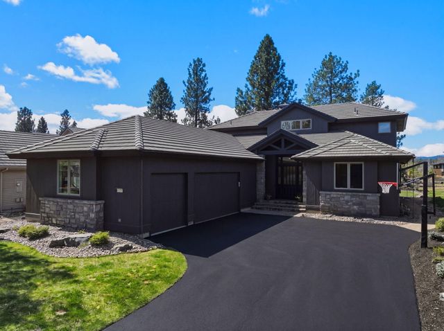 61807 Fall Creek Loop, Bend, OR 97702