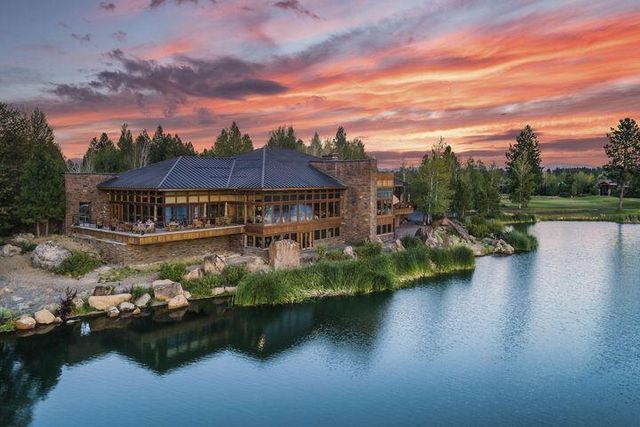 61807 Fall Creek Loop, Bend, OR 97702