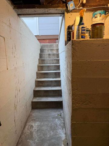 4151 Homewood Court, Riverside, CA 92506