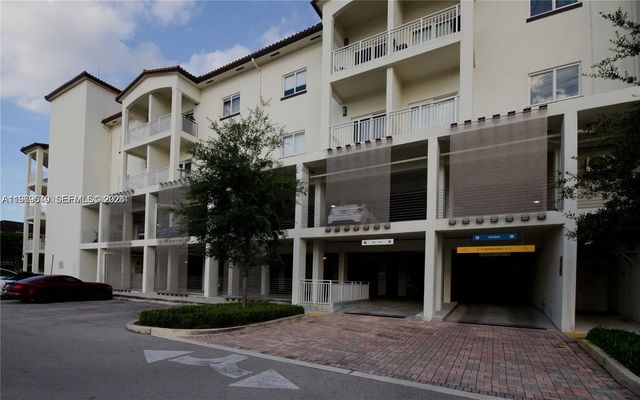 10950 NW 82nd St 204, Doral, FL 33178