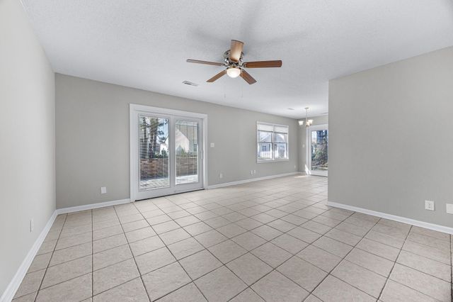 522 Plantation Dr., Surfside Beach, SC 29575