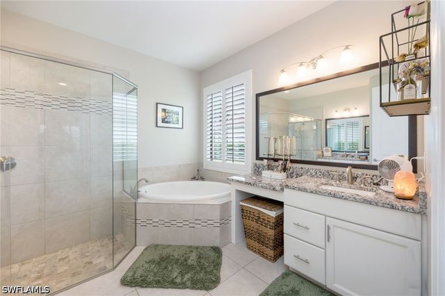 23277 Salinas WAY, Bonita Springs, FL 34135