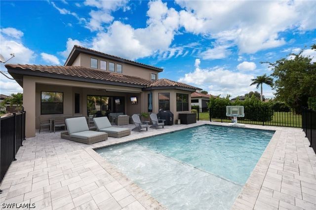 23277 Salinas WAY, Bonita Springs, FL 34135
