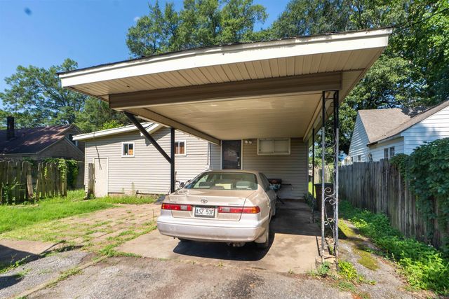 1110 N Division St, Forrest City, AR 72335