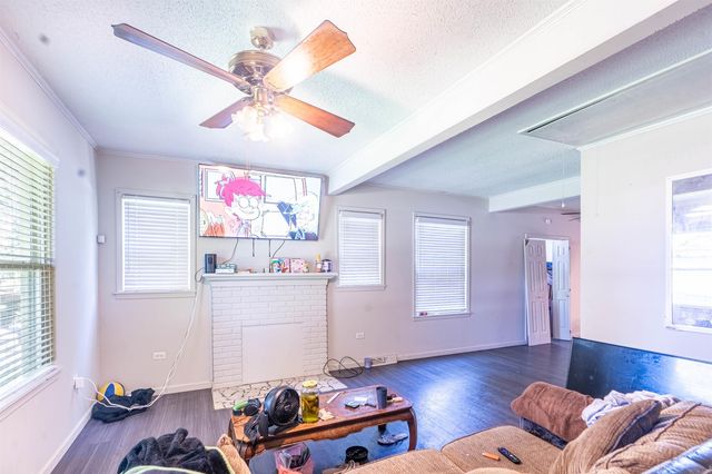 1110 N Division St, Forrest City, AR 72335