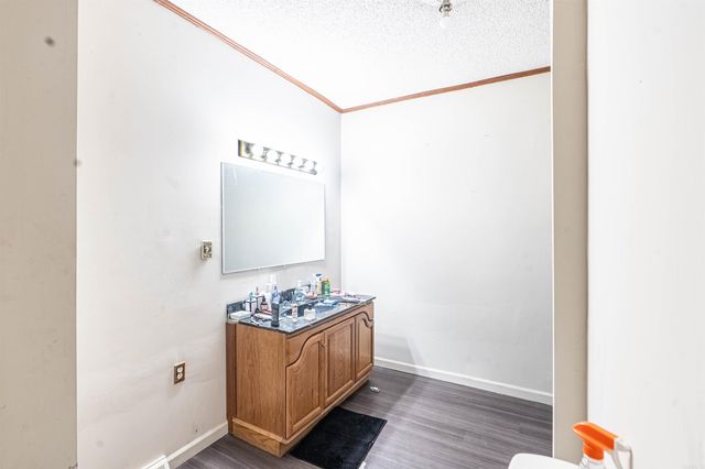 1110 N Division St, Forrest City, AR 72335