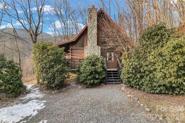 135 Pretty Ridge Road, Maggie Valley, NC 28751