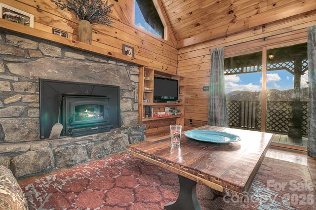 135 Pretty Ridge Road, Maggie Valley, NC 28751