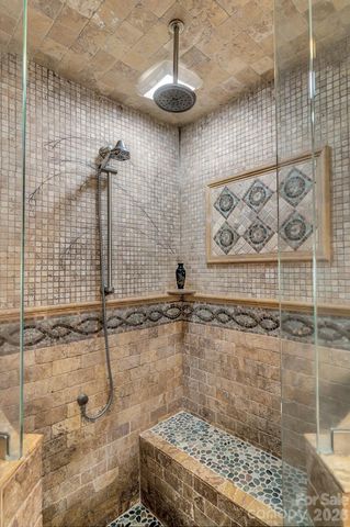 135 Pretty Ridge Road, Maggie Valley, NC 28751