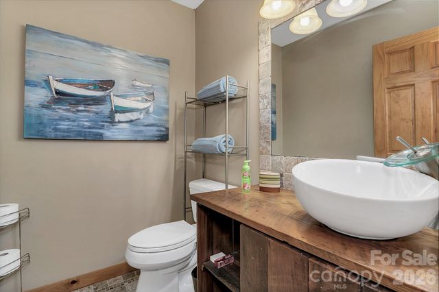 135 Pretty Ridge Road, Maggie Valley, NC 28751