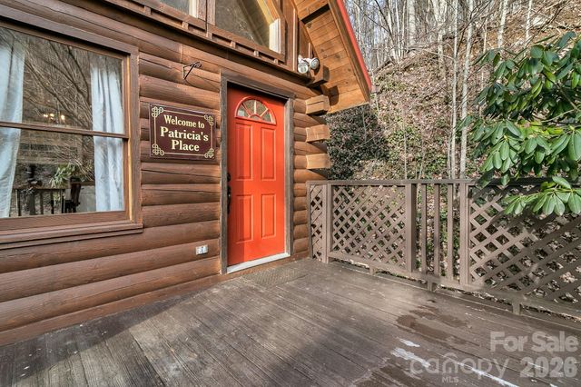 135 Pretty Ridge Road, Maggie Valley, NC 28751