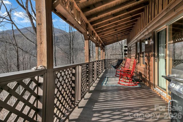 135 Pretty Ridge Road, Maggie Valley, NC 28751
