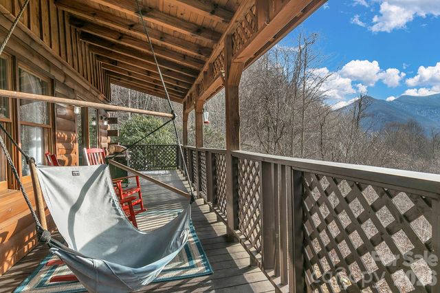 135 Pretty Ridge Road, Maggie Valley, NC 28751