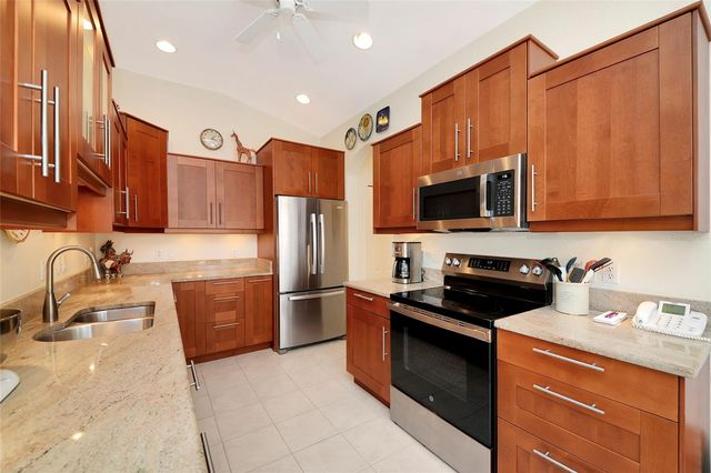 111 AUBURN WOODS CIRCLE, Venice, FL 34292