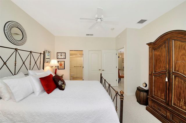 111 AUBURN WOODS CIRCLE, Venice, FL 34292