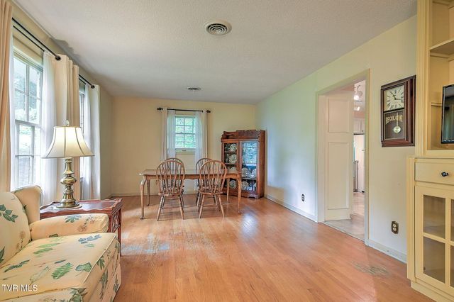 1410 Brentwood Drive, Greeneville, TN 37743