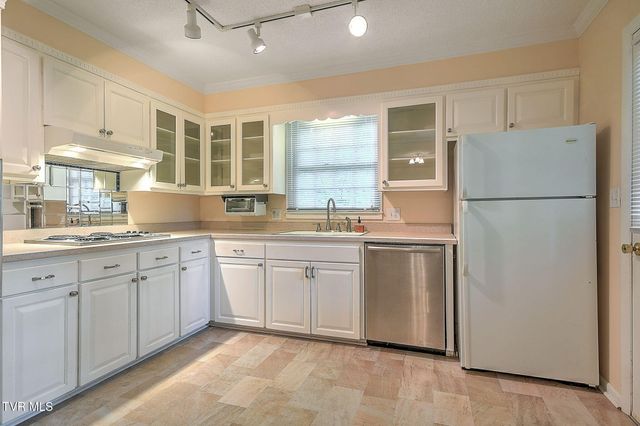 1410 Brentwood Drive, Greeneville, TN 37743