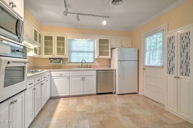 1410 Brentwood Drive, Greeneville, TN 37743