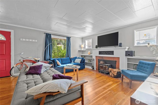 342 Chilvers Road, Chehalis, WA 98532