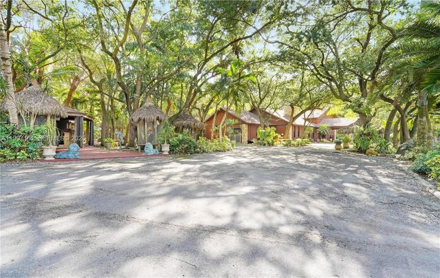15425 SW 268th Street, Homestead, FL 33032