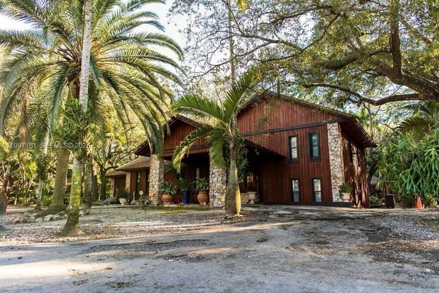 15425 SW 268th Street, Homestead, FL 33032