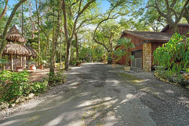 15425 SW 268th Street, Homestead, FL 33032