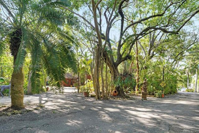 15425 SW 268th Street, Homestead, FL 33032