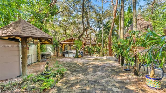 15425 SW 268th Street, Homestead, FL 33032