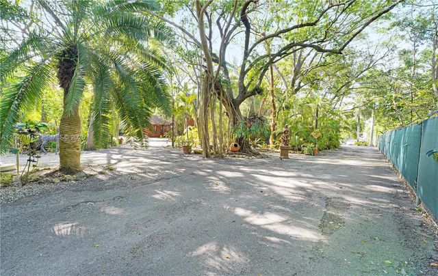 15425 SW 268th Street, Homestead, FL 33032