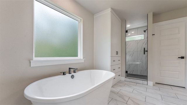7 Embleton Drive, Bella Vista, AR 72714