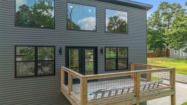 7 Embleton Drive, Bella Vista, AR 72714