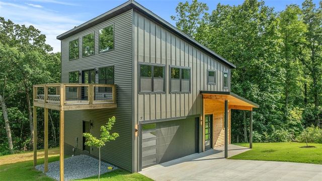7 Embleton Drive, Bella Vista, AR 72714