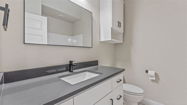 7 Embleton Drive, Bella Vista, AR 72714