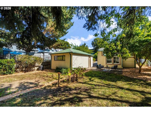 4525 Se 35TH Pl, Portland, OR 97202