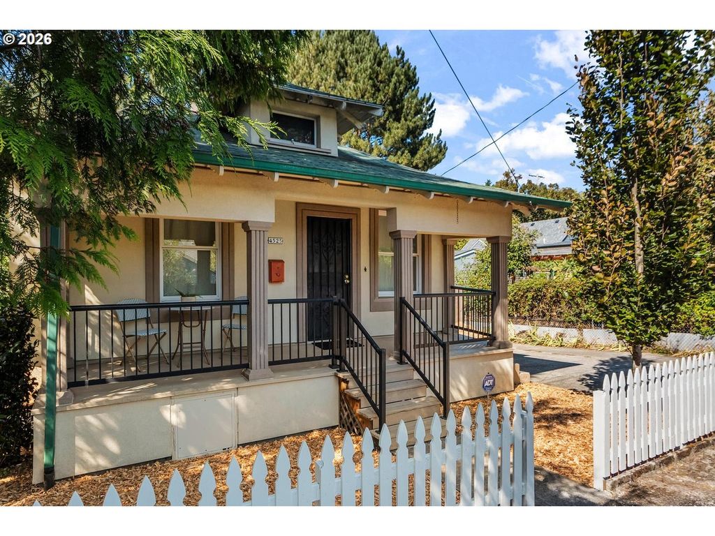 4525 Se 35TH Pl, Portland, OR 97202