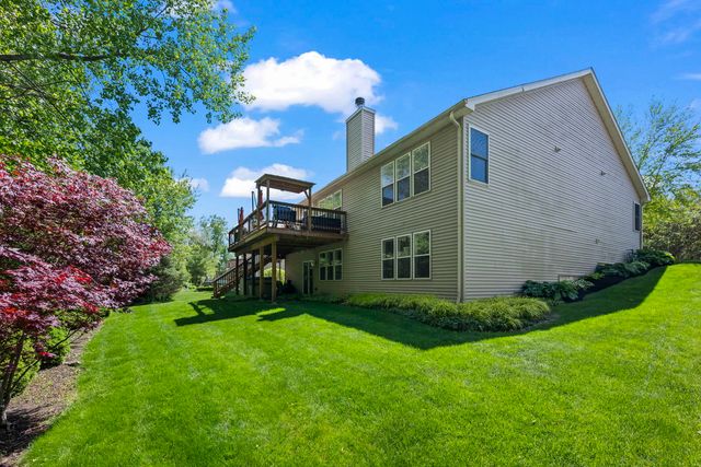 861 Prairie Ridge Drive, Woodstock, IL 60098