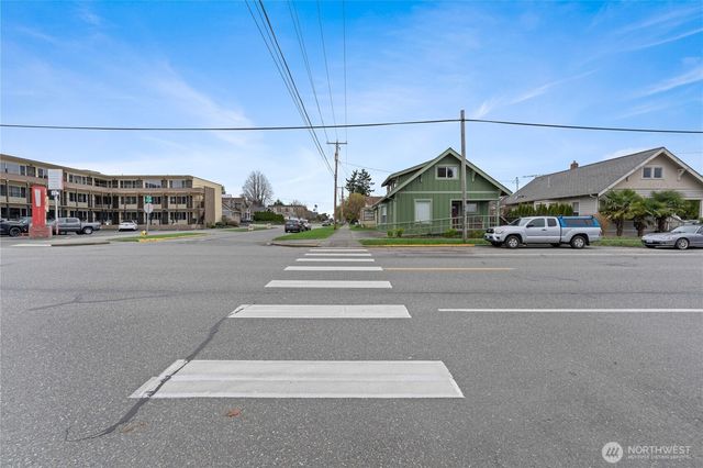 520 O Avenue, Anacortes, WA 98221