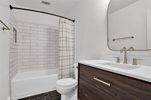 2408 Eisenhower Drive, Mckinney, TX 75071