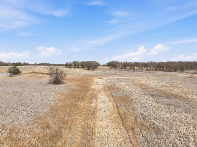 935 County Road 404, Alvarado, TX 76009
